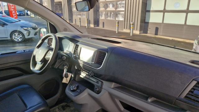 Peugeot Expert image 2