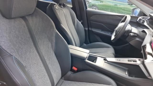 Peugeot 408 image 4