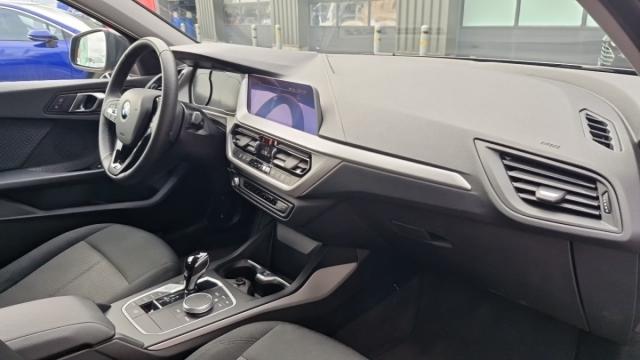 Bmw Série 1 image 9