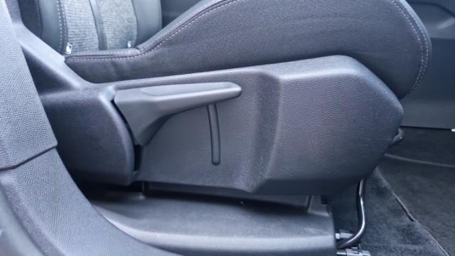 Peugeot 3008 image 3