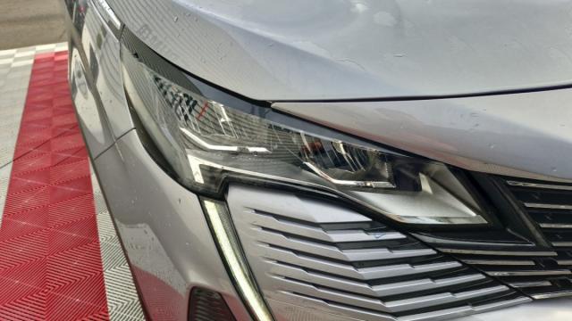 Peugeot 3008 image 3