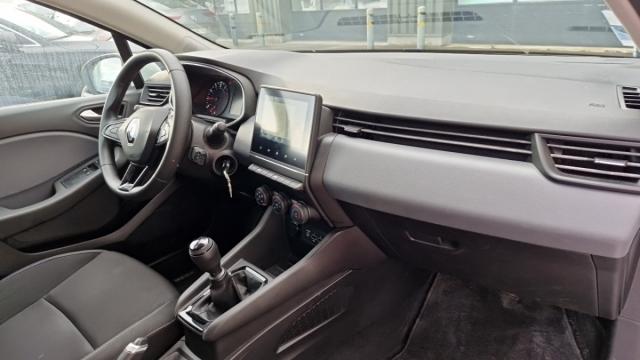 Renault Clio image 6