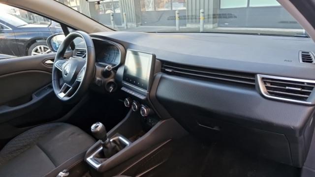 Renault Clio image 2