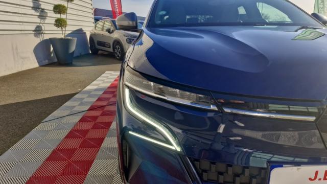 Renault Mégane E-Tech image 2