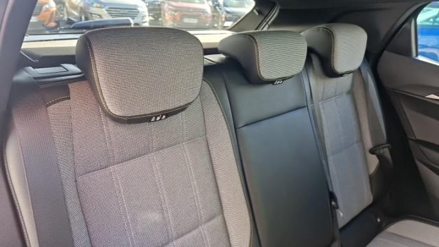 Renault Mégane E-Tech image 7