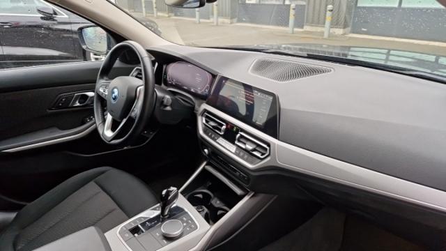 Bmw Série 3 image 3