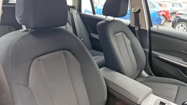 Bmw Série 3 image 8