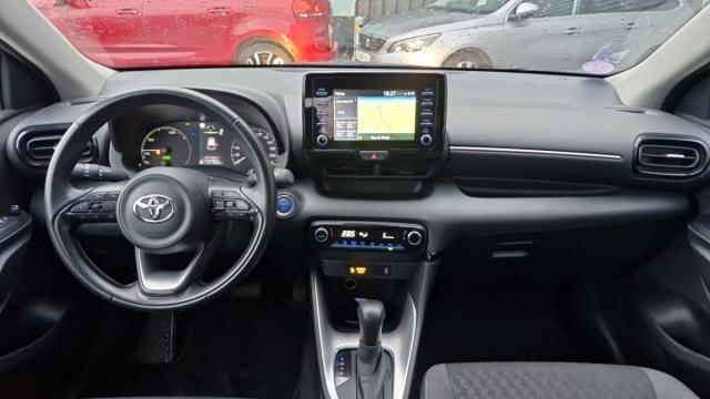 Toyota Yaris image 8