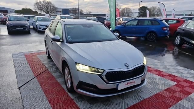 Skoda Octavia image 1