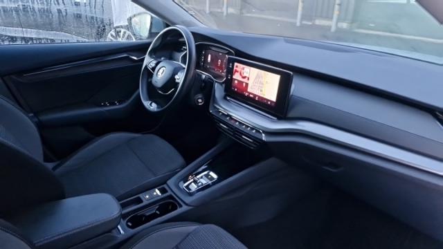 Skoda Octavia image 4