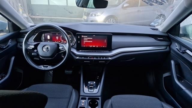 Skoda Octavia image 3