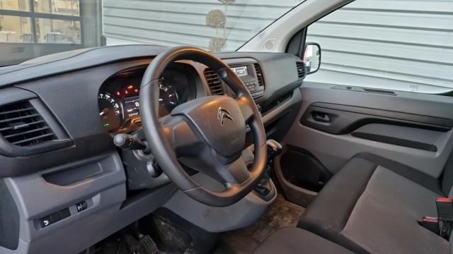 Citroen Jumpy image 9