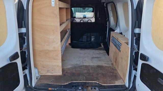 Renault Express Van image 8