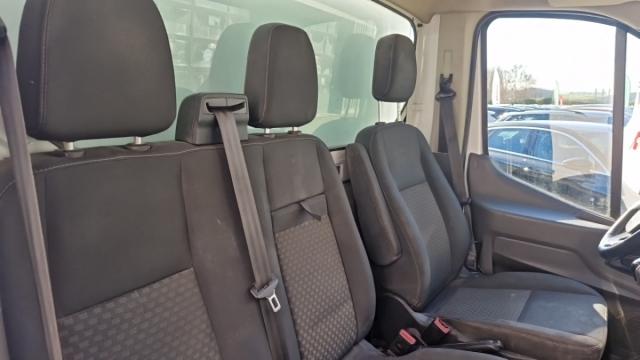 Ford Transit image 2