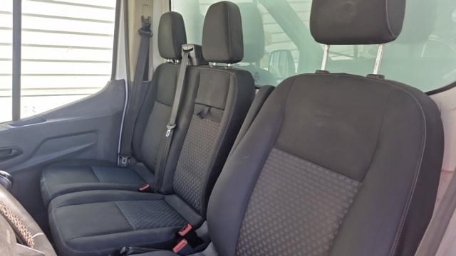 Ford Transit image 5