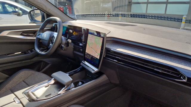 Renault Austral image 9