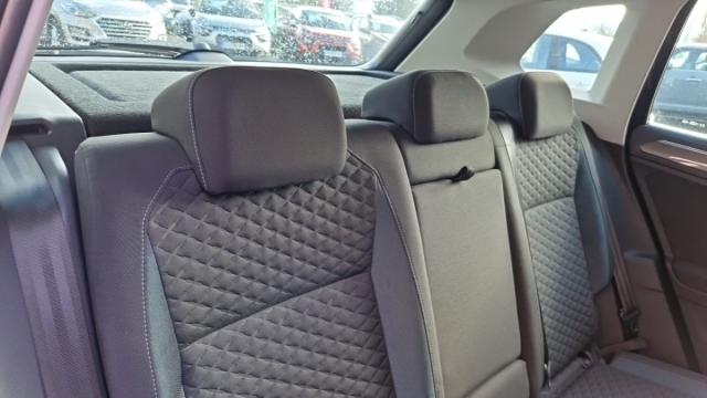 Volkswagen Tiguan image 8