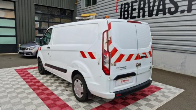 Ford Transit Custom image 2