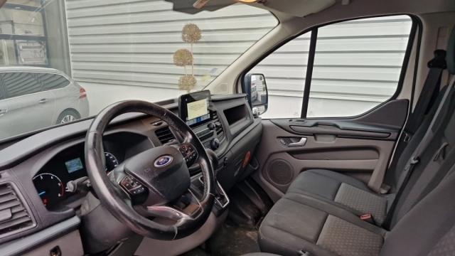 Ford Transit Custom image 7