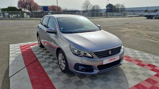 Peugeot 308 image 7