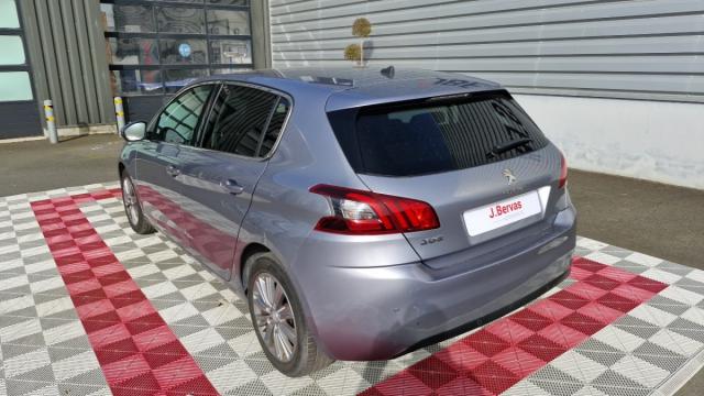 Peugeot 308 image 8