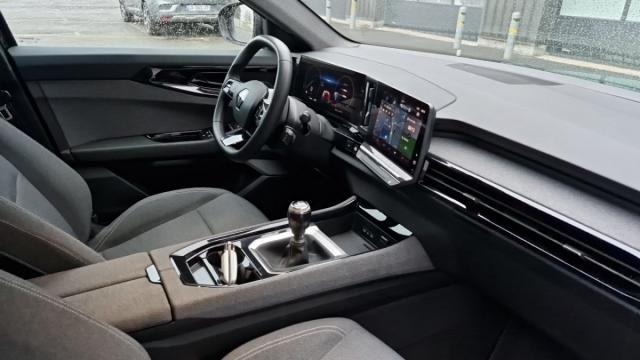 Renault Austral image 2