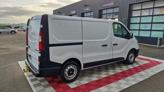 Renault Trafic image 3