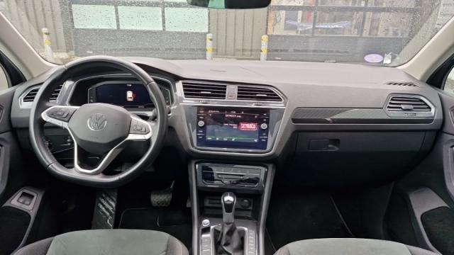 Volkswagen Tiguan image 9