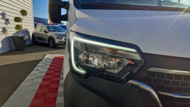 Renault Master image 3