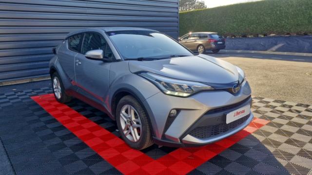 Toyota C-Hr image 5