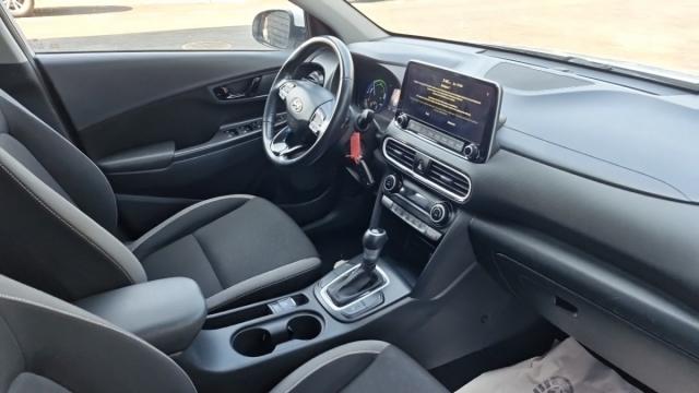 Hyundai Kona image 3