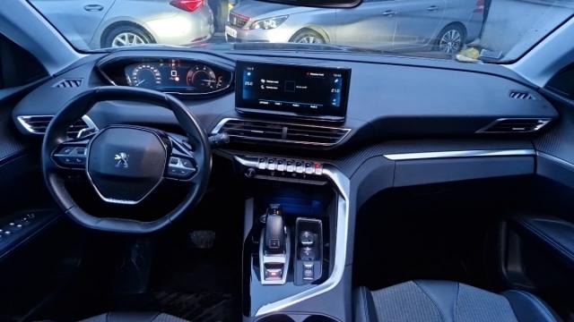 Peugeot 3008 image 8