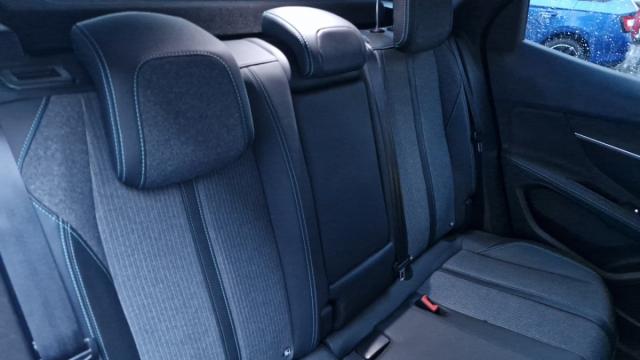 Peugeot 3008 image 4