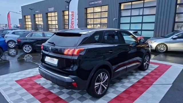 Peugeot 3008 image 2