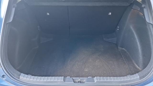 Toyota Corolla image 6