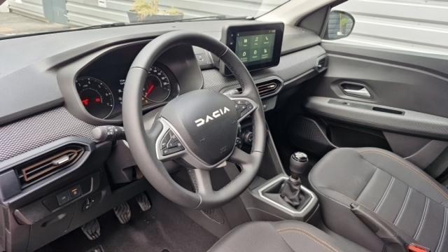 Dacia Sandero image 3