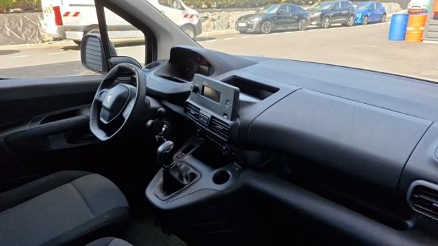 Peugeot Partner image 7