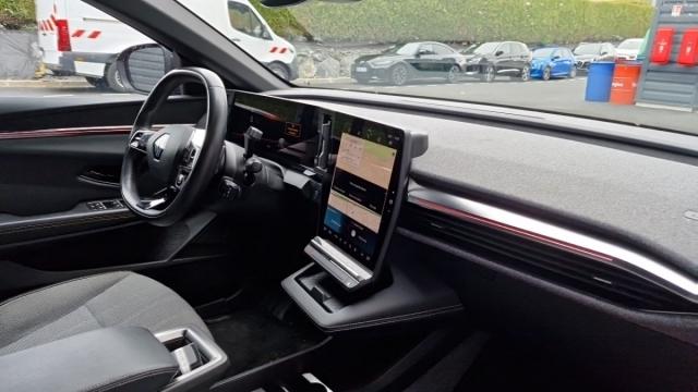 Renault Mégane E-Tech image 1