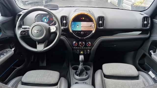 Mini Countryman image 2