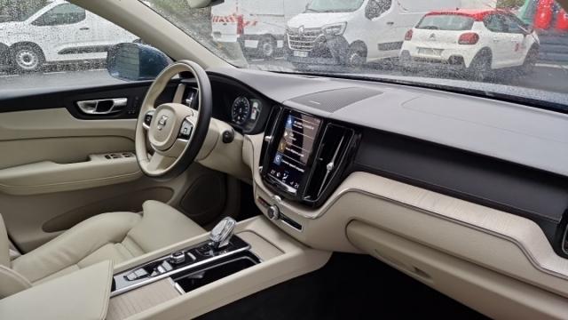Volvo Xc60 image 1