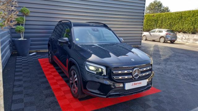 Mercedes Benz Glb image 1