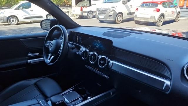 Mercedes Benz Glb image 7