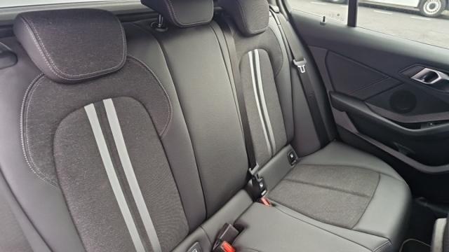 Bmw Série 1 image 9