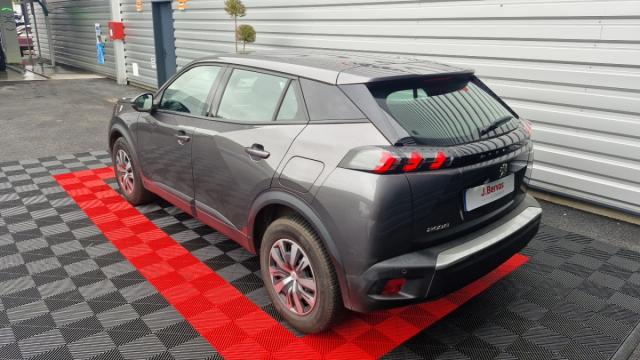 Peugeot 2008 image 6