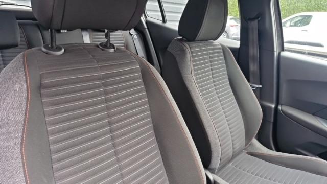 Peugeot 2008 image 5