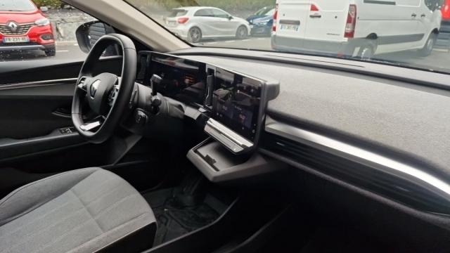 Renault Mégane E-Tech image 3