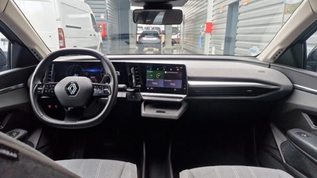 Renault Mégane E-Tech image 1