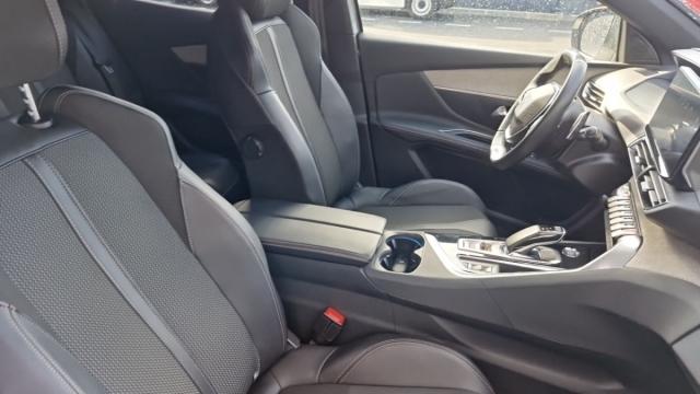Peugeot 3008 image 9