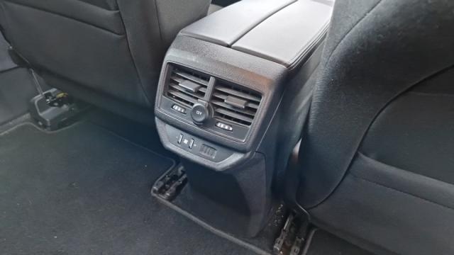 Peugeot 5008 image 2