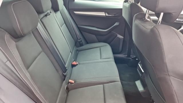 Skoda Karoq image 8